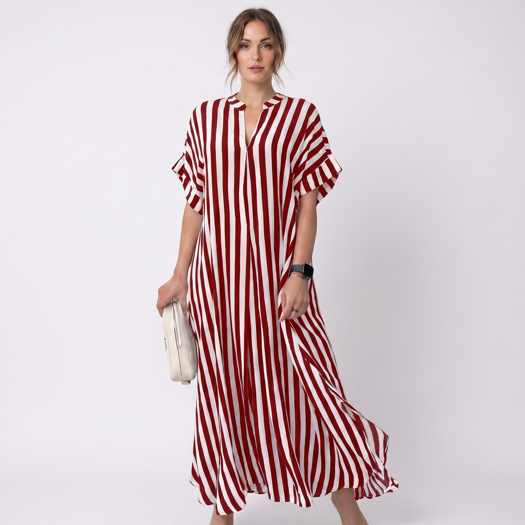 Oversized Maxi Dress - V Neck Short Sleeve Printed