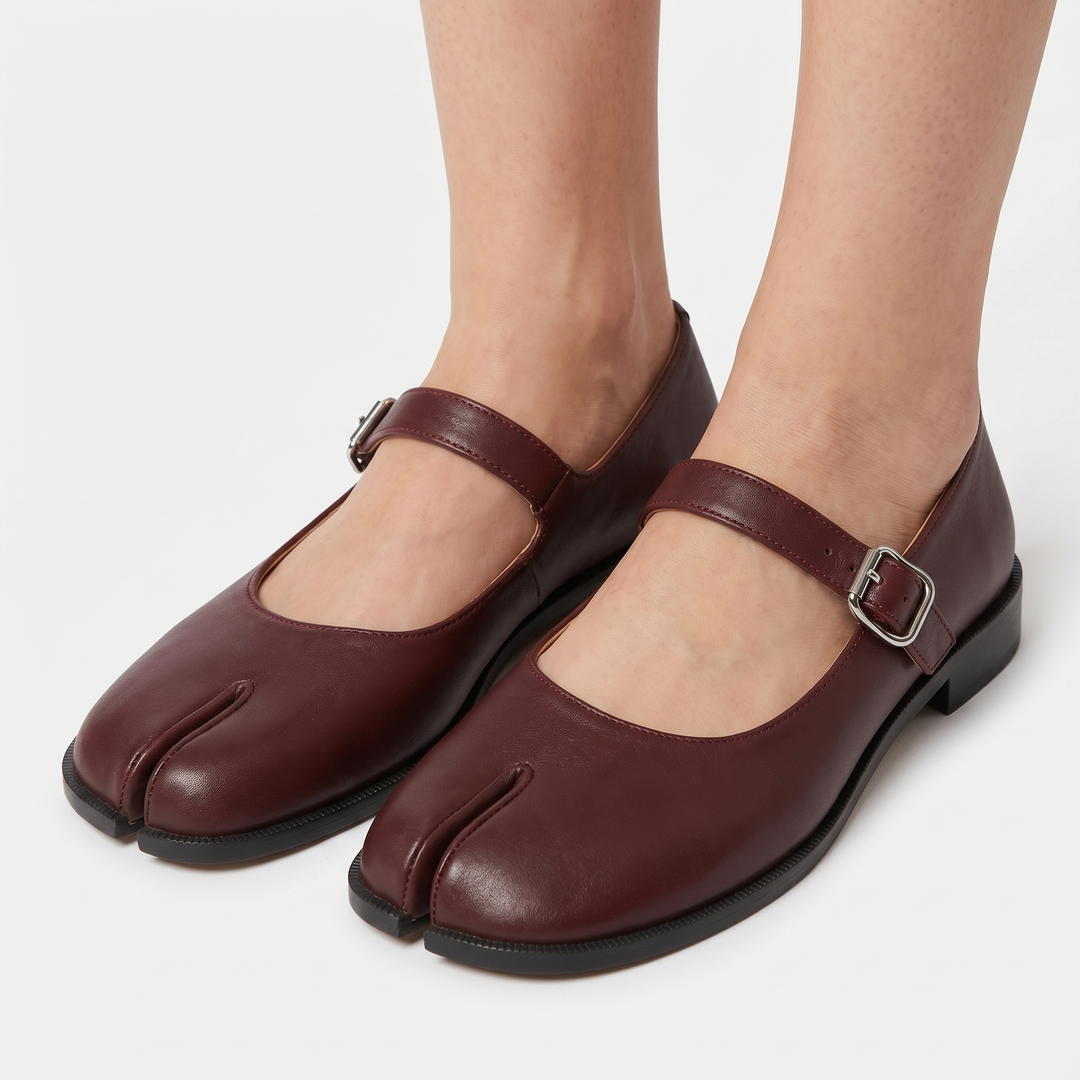 Women's Orthopaedic Split Toe Mary Jane Flats Leather Buckle Strap Tabi Ballet Shoes