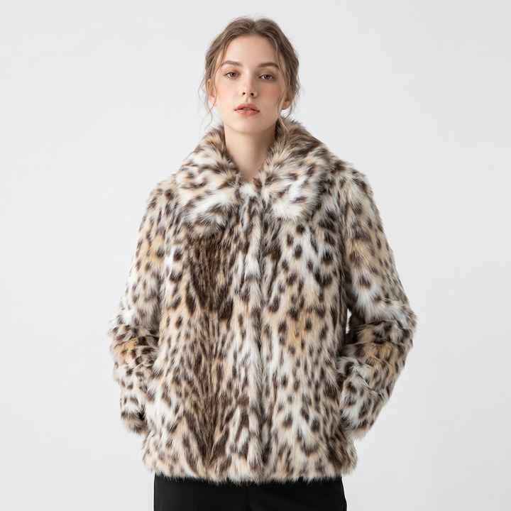 Women's Leopard Print Faux Fur Jacket Plush Cropped Animal Print Winter Coat