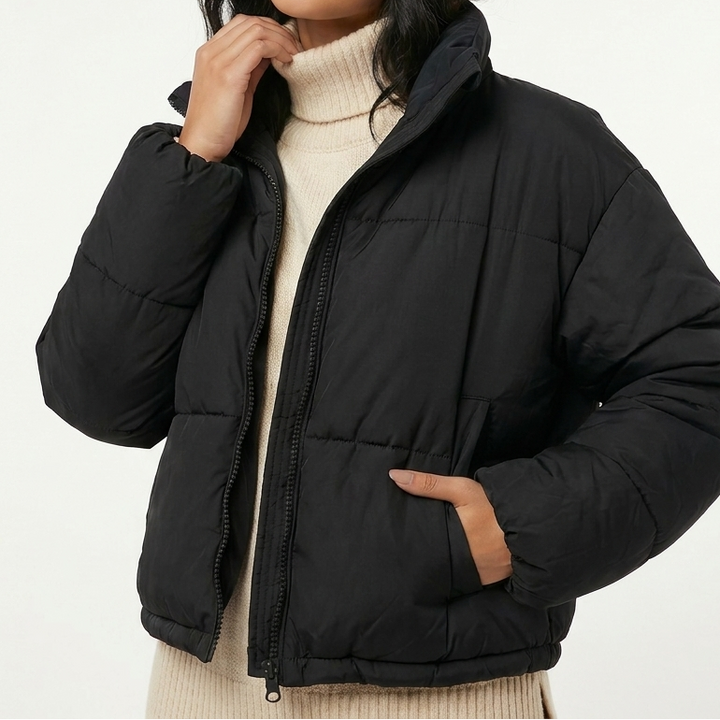 Women's Relaxed Stand Collar Zip-Up Warm Puffer Jacket