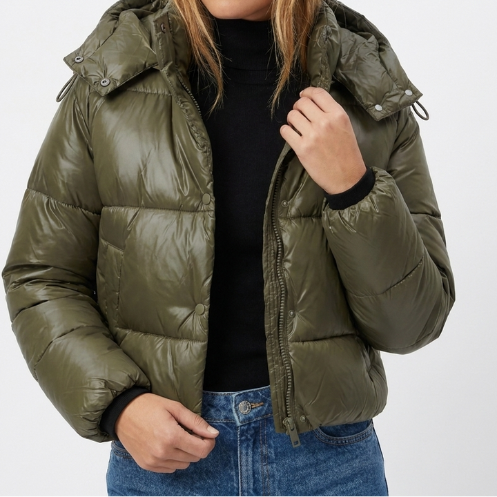 Women's Puffer Jacket – Cropped Hooded Glossy Shell Box Quilt